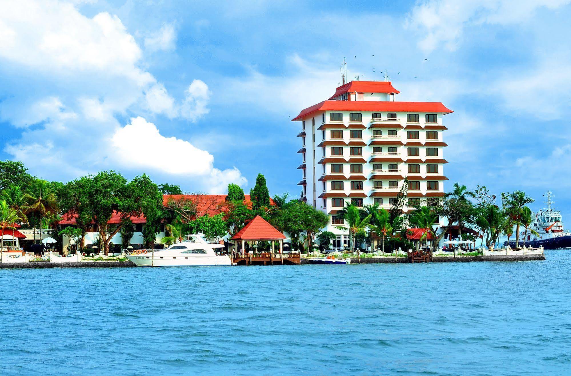 Taj Malabar Resort & Spa, Cochin. Kochi Eksteriør billede